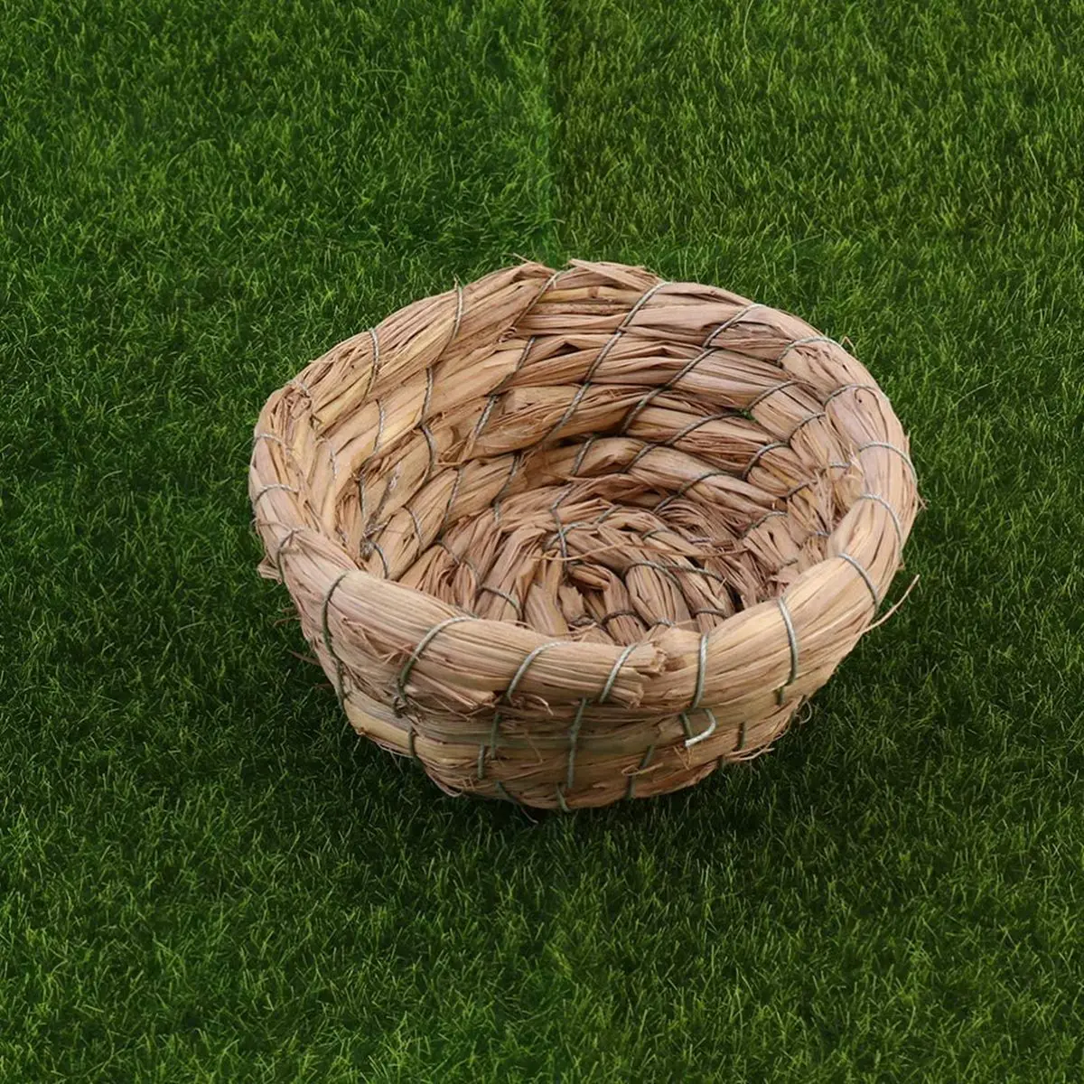 Natural Straw Bird Nest Birdcage Parrot Resting Breeding Place Handmade Warm Pet Bedroom For Parrots Canaries Pigeon Dove