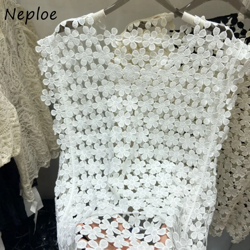 Neploe Vintage Embroidery Flower Hollowed Out Tank Top Y2k Sleeveless Tops Mujer 2024 Summer New O-neck Vest for Women