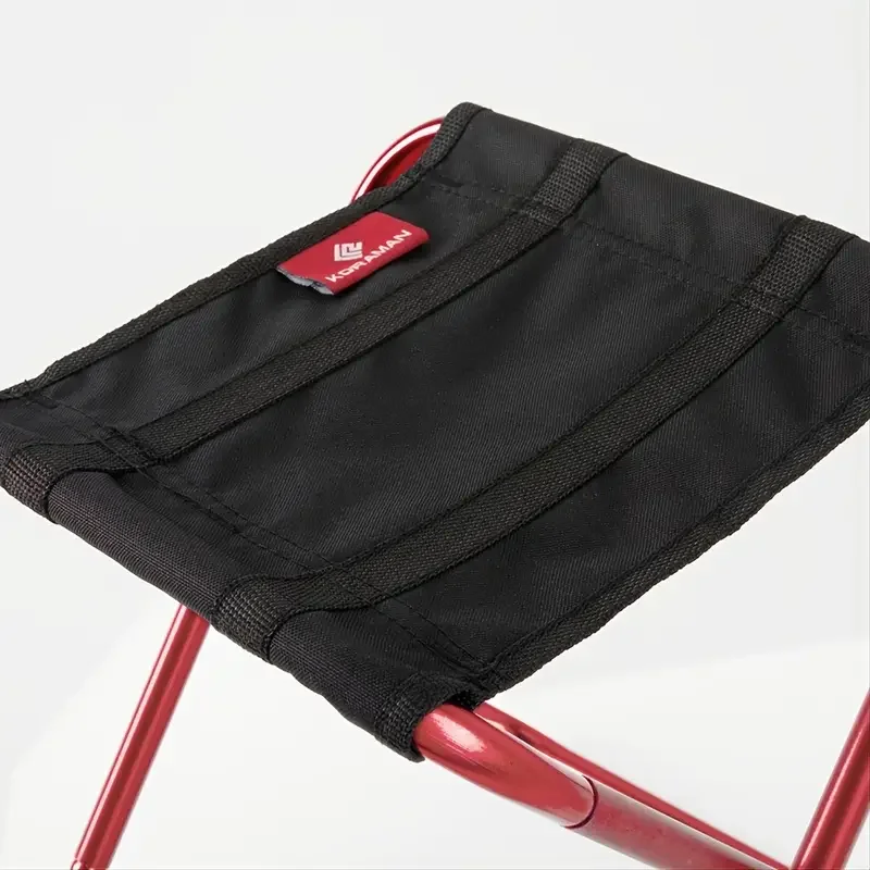 KORAMAN-Tabouret de camp pliant rouge, mini chaise portable ultralégère pour le camping, la pêche, la randonnée, le jardinage, la plage et l'extérieur pour les enfants