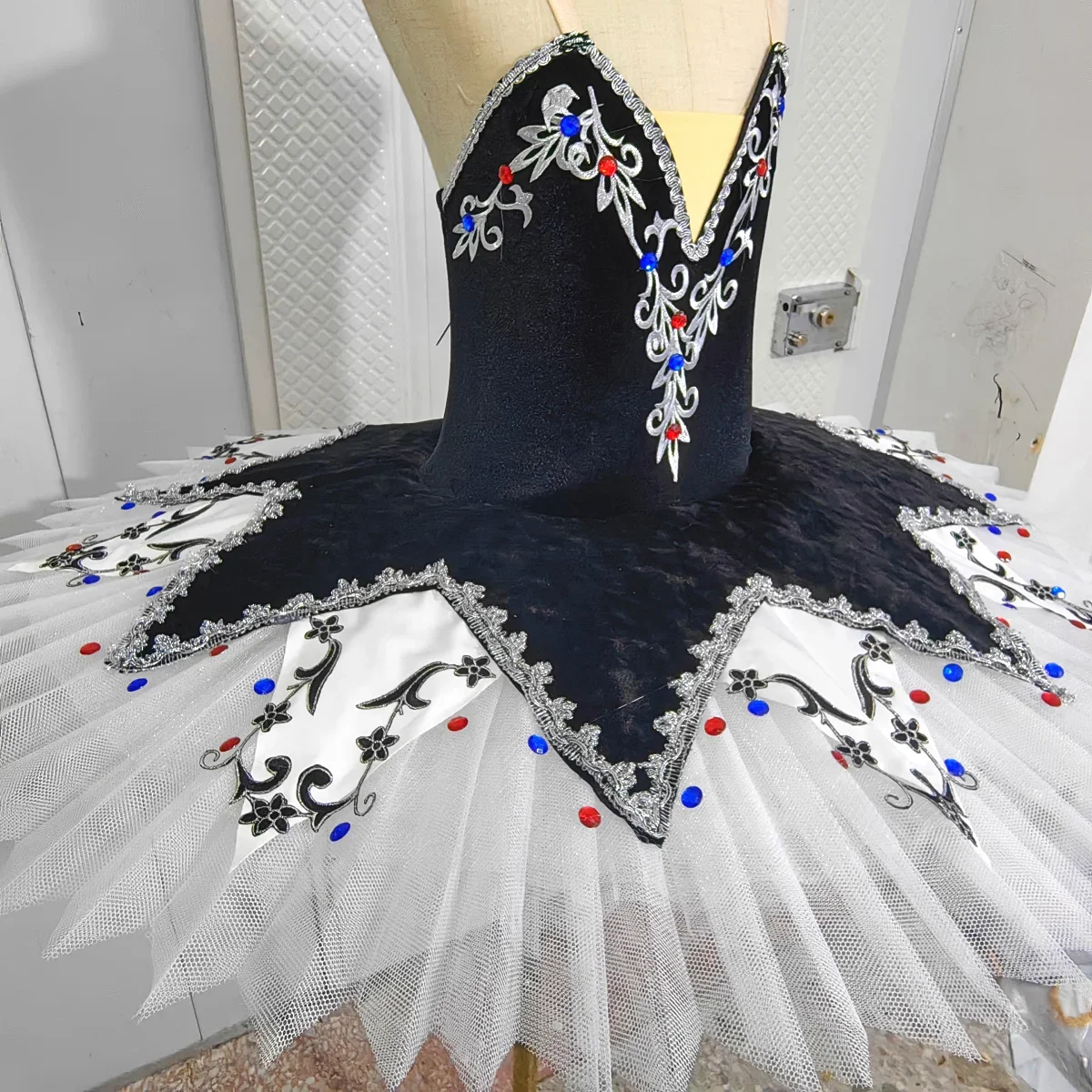 Nieuw Aangekomen Kinderballet Tutu Rok Kostuums Witte Zwaan Performance Kleding Maillots Voor Meisjes