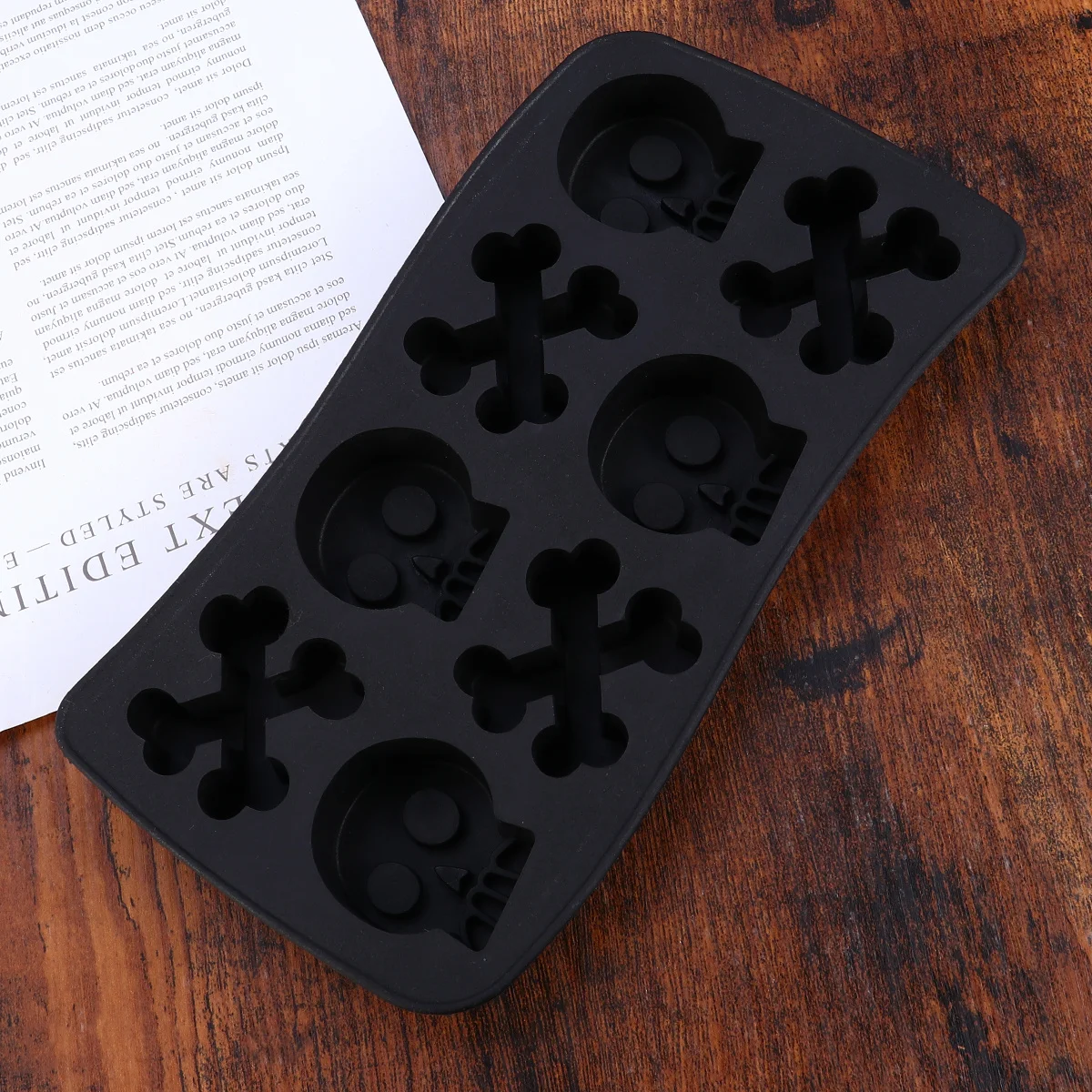

1Pcs Skull Ice Cube Mold Halloween Party Bar DIY Pudding Jelly Chocolate Scary Accessory Ice Cube Mold