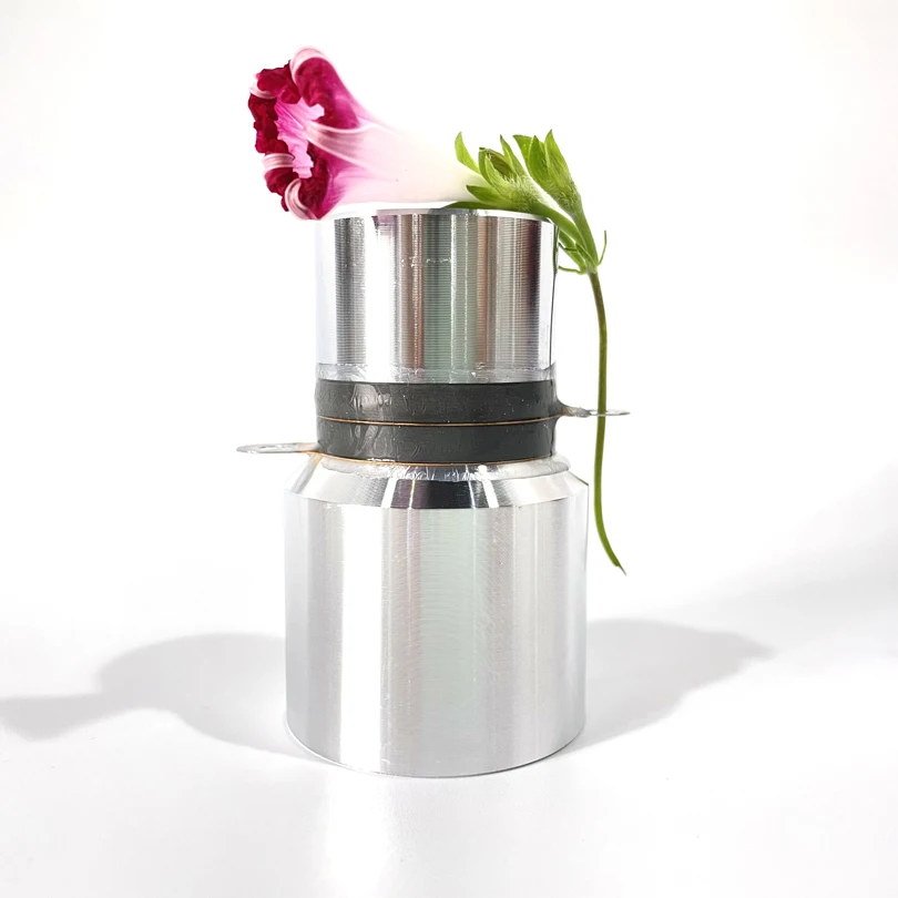 20 قطعة/الوحدة 28 كيلو هرتز 50 واط PZT4 محول التنظيف بالموجات فوق الصوتية عالي المستقر