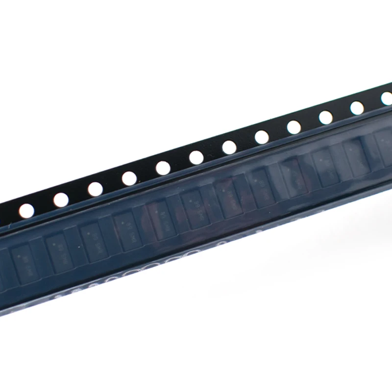 TXB0108DQSR QFN20 8‑Bit Bidirectional Voltage Level Translator IC Chip Low Power High‑Speed Signal Conversion