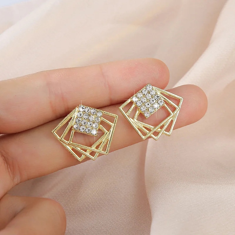 Korean Style Black Zircon Stud Earring For Women Shiny Rhinestone Square Geometric Earrings Girl Party Statement Jewelry Gifts