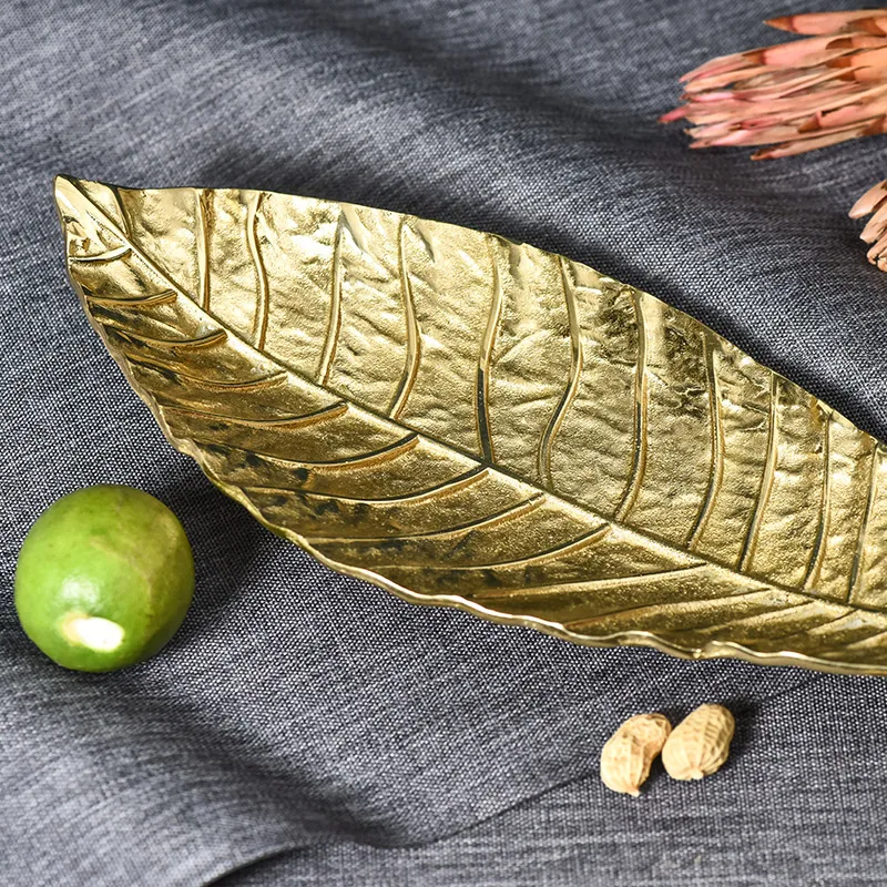 Scandinavian Modern Luxury Fashion Brass Leaves Decorative Storage Tray Jewelry Tray Shooting Props Desktop Ornaments