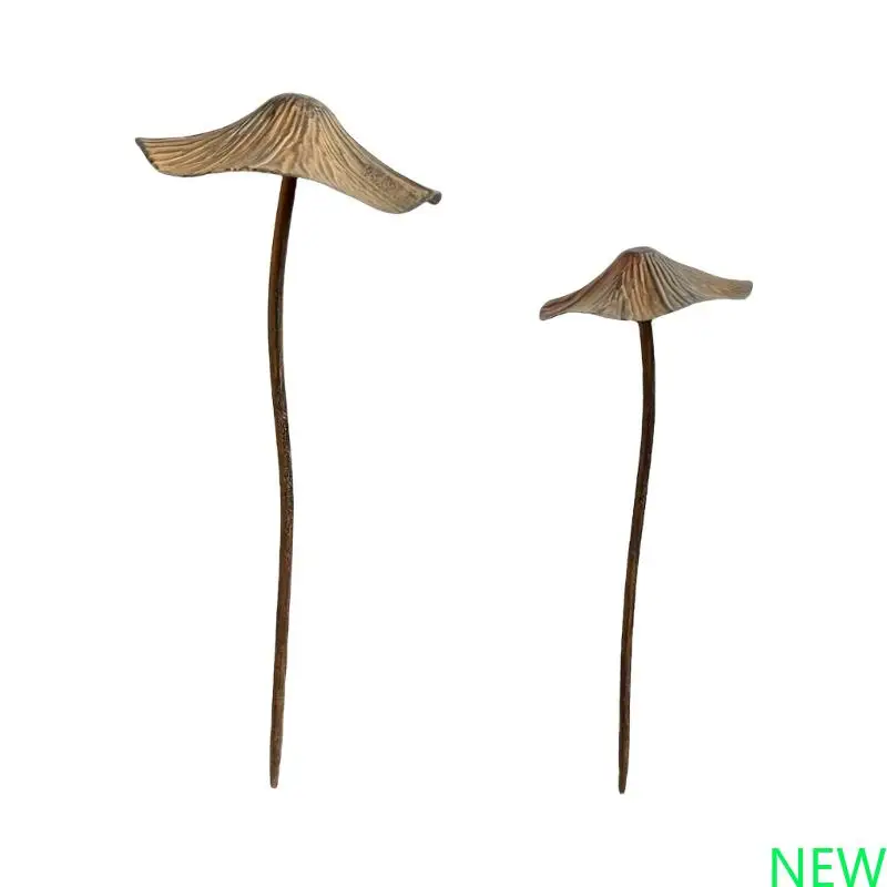 

2Pcs Antique Mushroom Stake Outdoor Garden Decoration Ground Stakes for Patios
