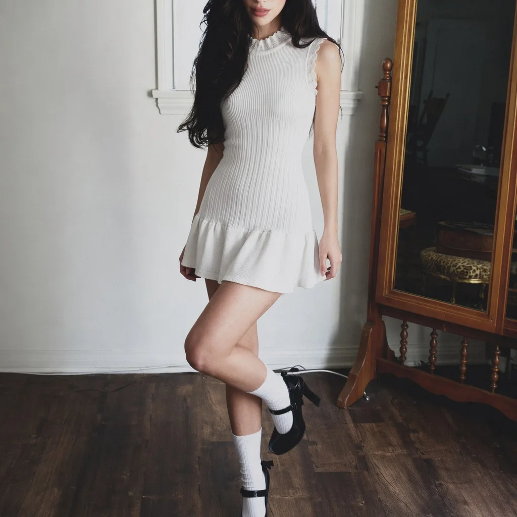 ZEKYE Sleeveless Waist Small Fresh and Thin Spice Solid Color Dress Women's Ruffle Edge Short Skirt Knitted Skin-friendly Hem