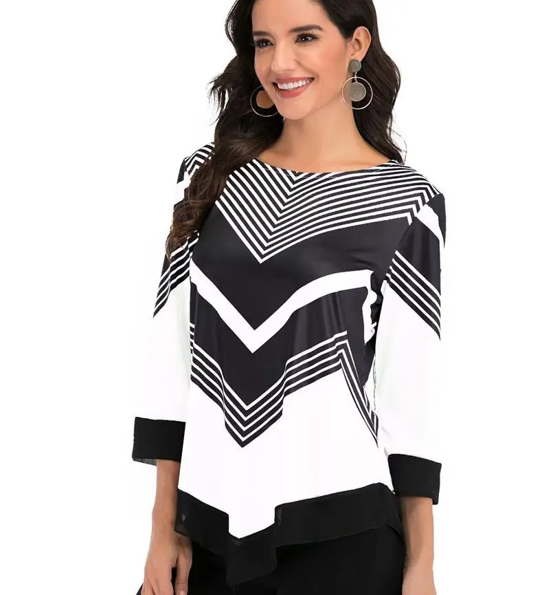 

Loose Irregular Hem Striped Women's irt Street Sle round Ne ort Sve Mid-Length Straight Cut Polyester Blend irt