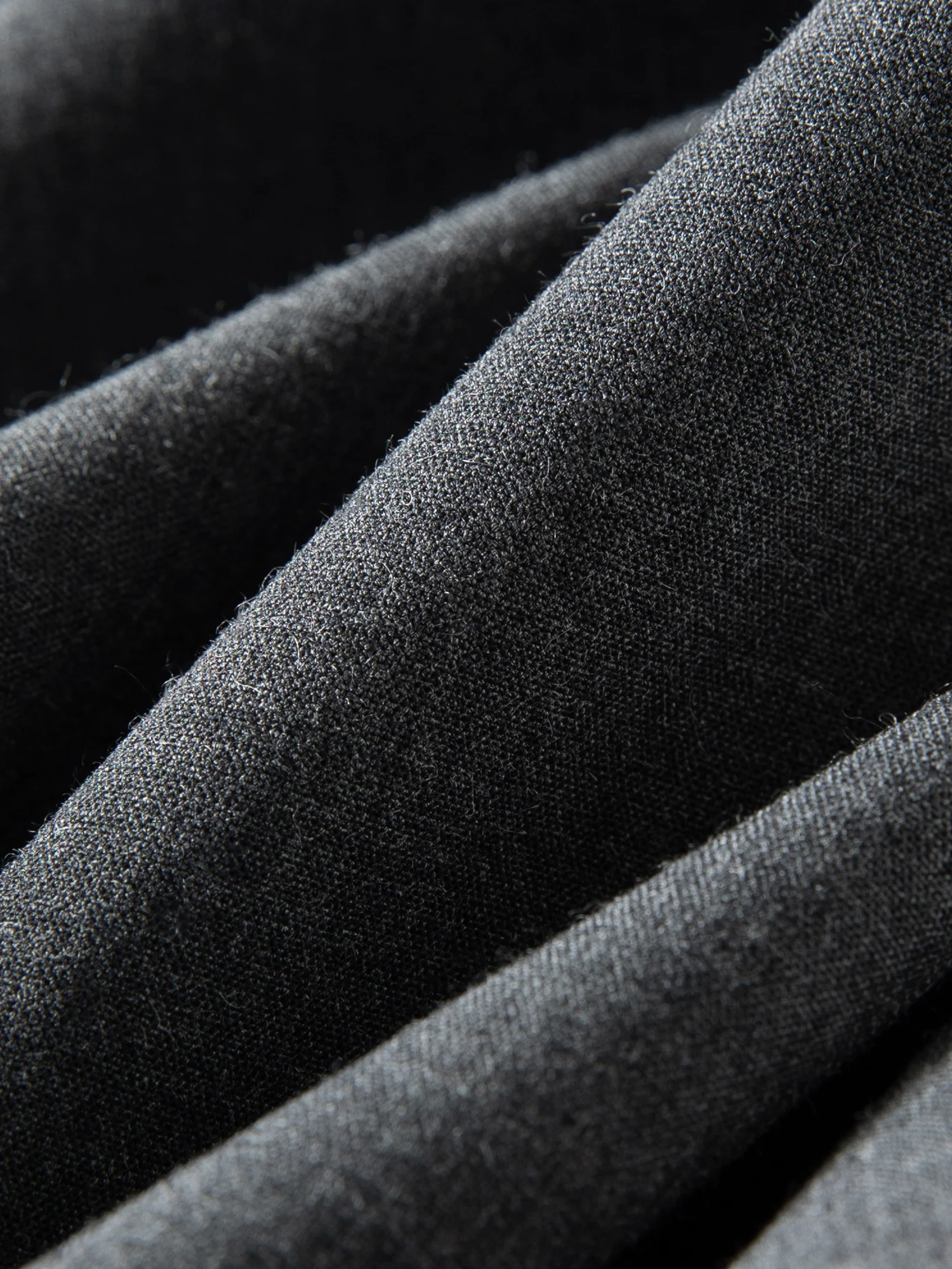 DUSHU Hoge taille afslankende midi-rok Nieuwe lente 2026-stijl Grijs Halverwege de kuit Effen Eenvoudig geplooid Woon-werkverkeer All-match Koreaans