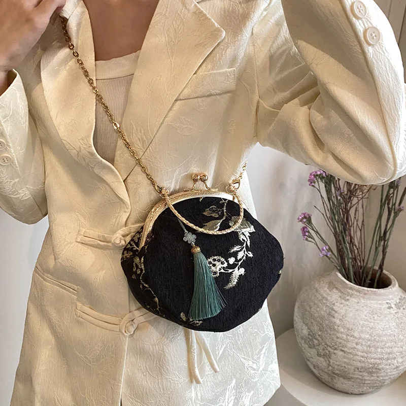 Elegant Women Embroidery Bright Silk Evening Clutch Retro Chain Messenger Bag Luxury Female Party Small Totes Handbags And Purse