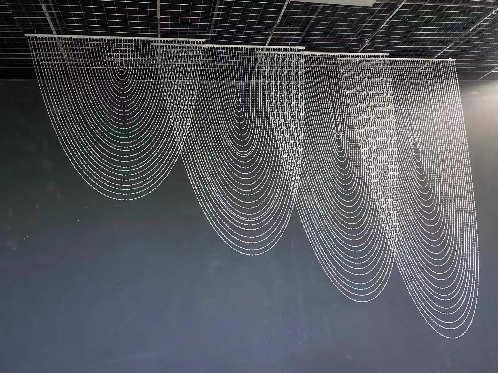 4pcs Acrylic Crystal Bead Curtain Pearl Pendant KT Background Flowing Water Ceiling Hotel Wedding Hall Decorative Props