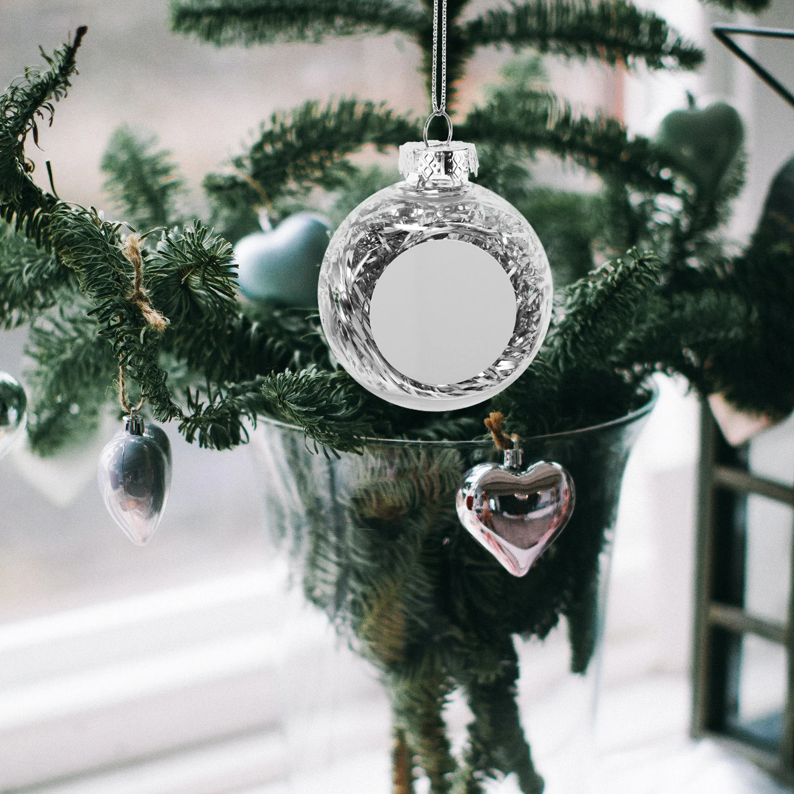 

4Pcs Christmas Ball Ornaments Hand-Painted Hanging Decorations for Tree Party Wedding Holiday Decor Clear Shatterproof Ornaments