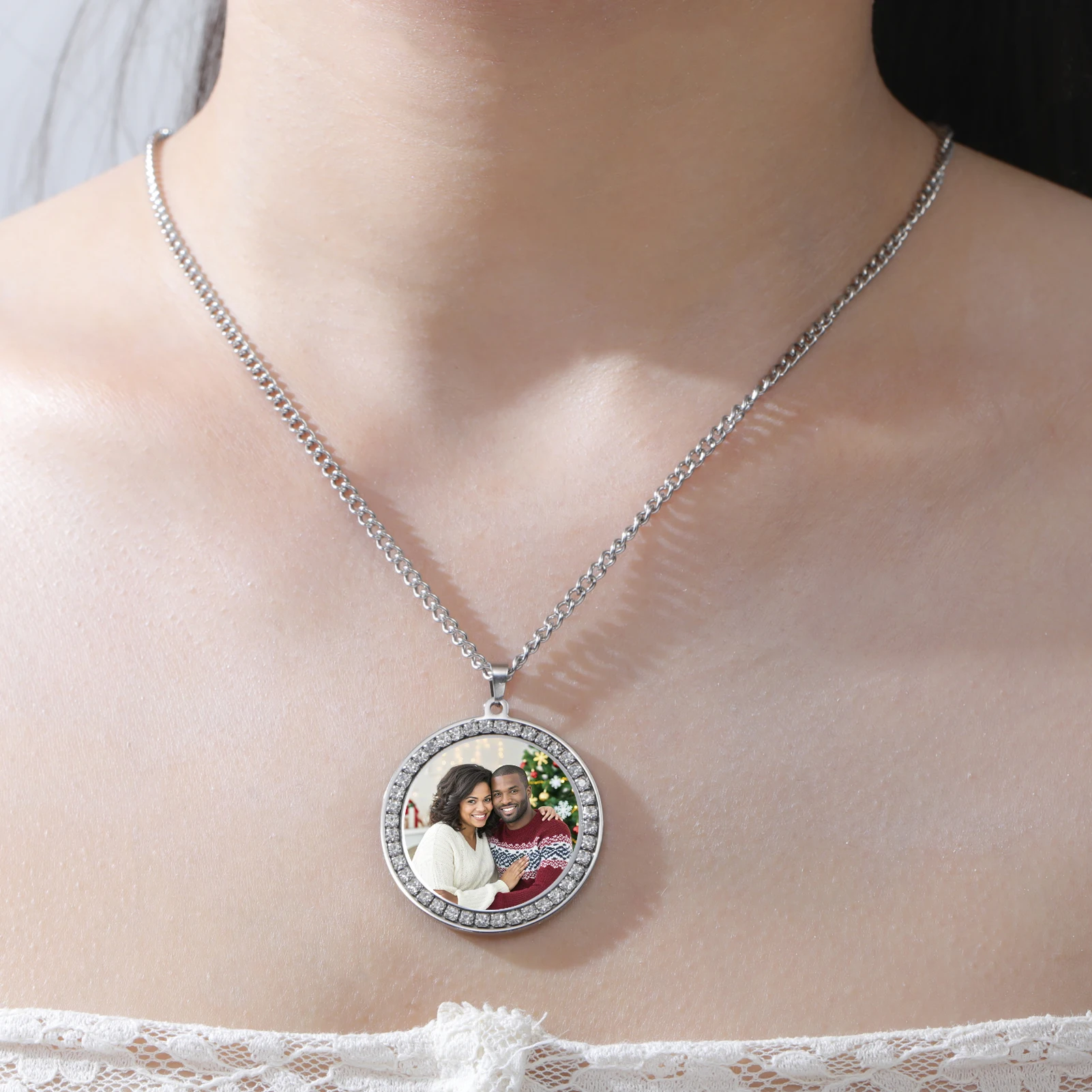 COOLTIME Personalisierte Foto-Halskette, personalisierte Erinnerungsmedaillons, Bild-Anhänger-Halskette, Schmuck, Geschenk für Sie und Ihn – Detail 9