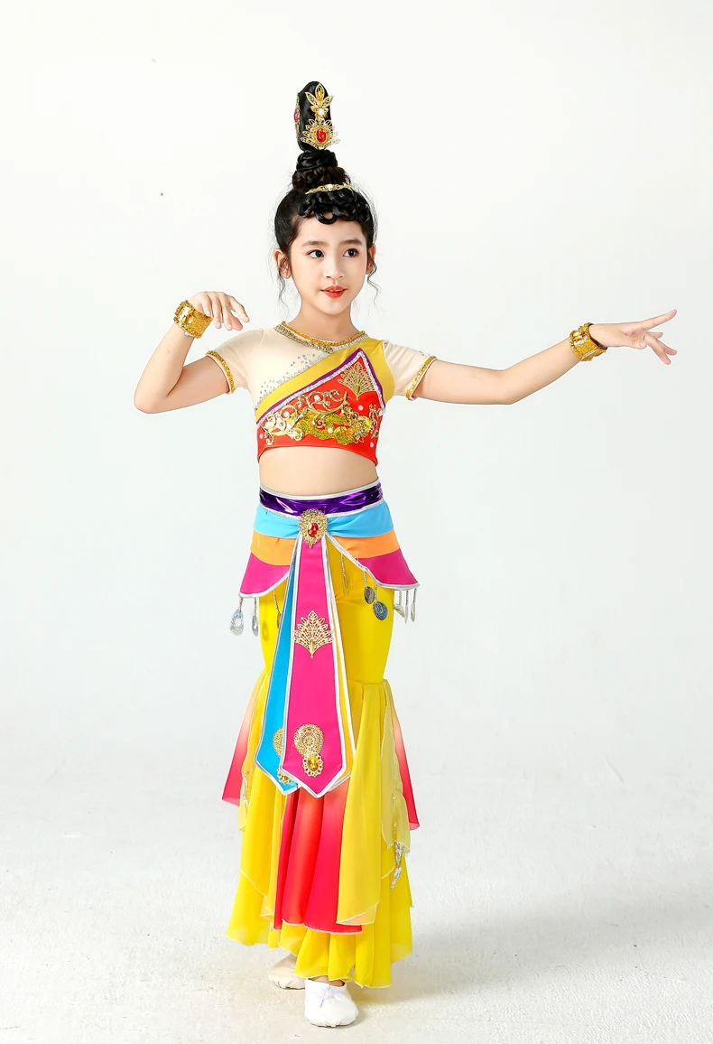 New Dunhuang Flying and Flowing Chinese Style Classical Performance Costume Dunhuang Heavenly Maiden Dance Costume Yunchuan Danc