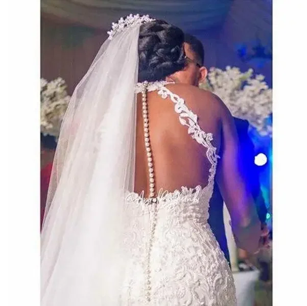 Customized African Mermaid Wedding Dresses Halter Neck Appliqued Lace Bridal Gowns Sweep Train Arabic Design Vestidos De Novia