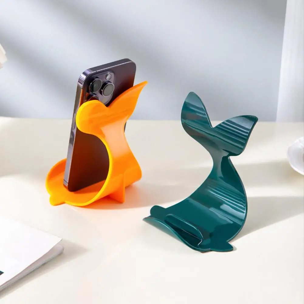 Lightweight Tablet Stand Cartoon Whale Design Mobile Phone Holder Anti-slip Stable Support for Portable Plastic Phone Desktop