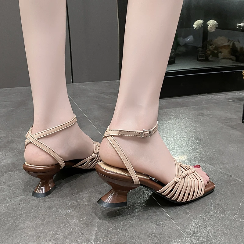 Women's Sandals Sweet Kitten Heel Fashion Genuine Leather Ankle Strap Banquet Party Shoes for Women Thin Strap Braided Sandals