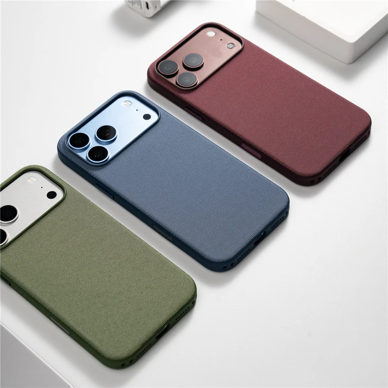 Etui z tkaniny Origin Tech z magnetycznym zamknięciem do iPhone 18 Pro, 17 Pro, 16, 17 Pro Max, z przyciskiem sterowania aparatem, kompatybilne z MagSafe, matowa tylna obudowa. — zdjęcie produktu 2