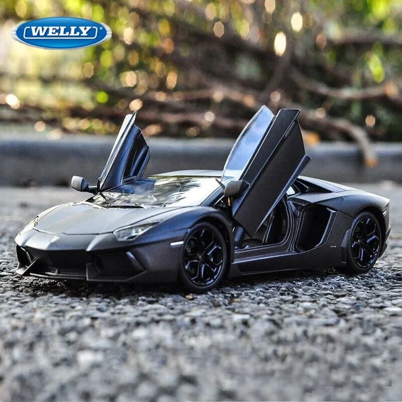 

WELLY 1:36 Lamborghini Aventador LP700-4 Alloy Car Model Diecast Simulation Metal Toy Sports Car Model Collection Childrens Gift