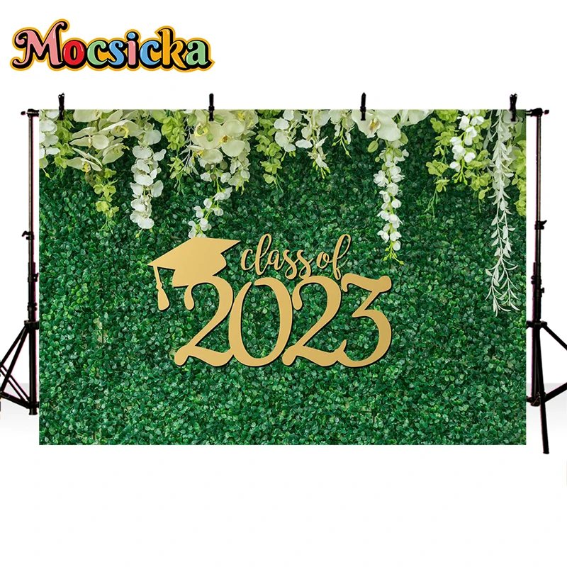 2023 Graduates Photography Background Green Leaves Bachelor's Cap Decorations Student Graduation Party Photo Backdrop Banner