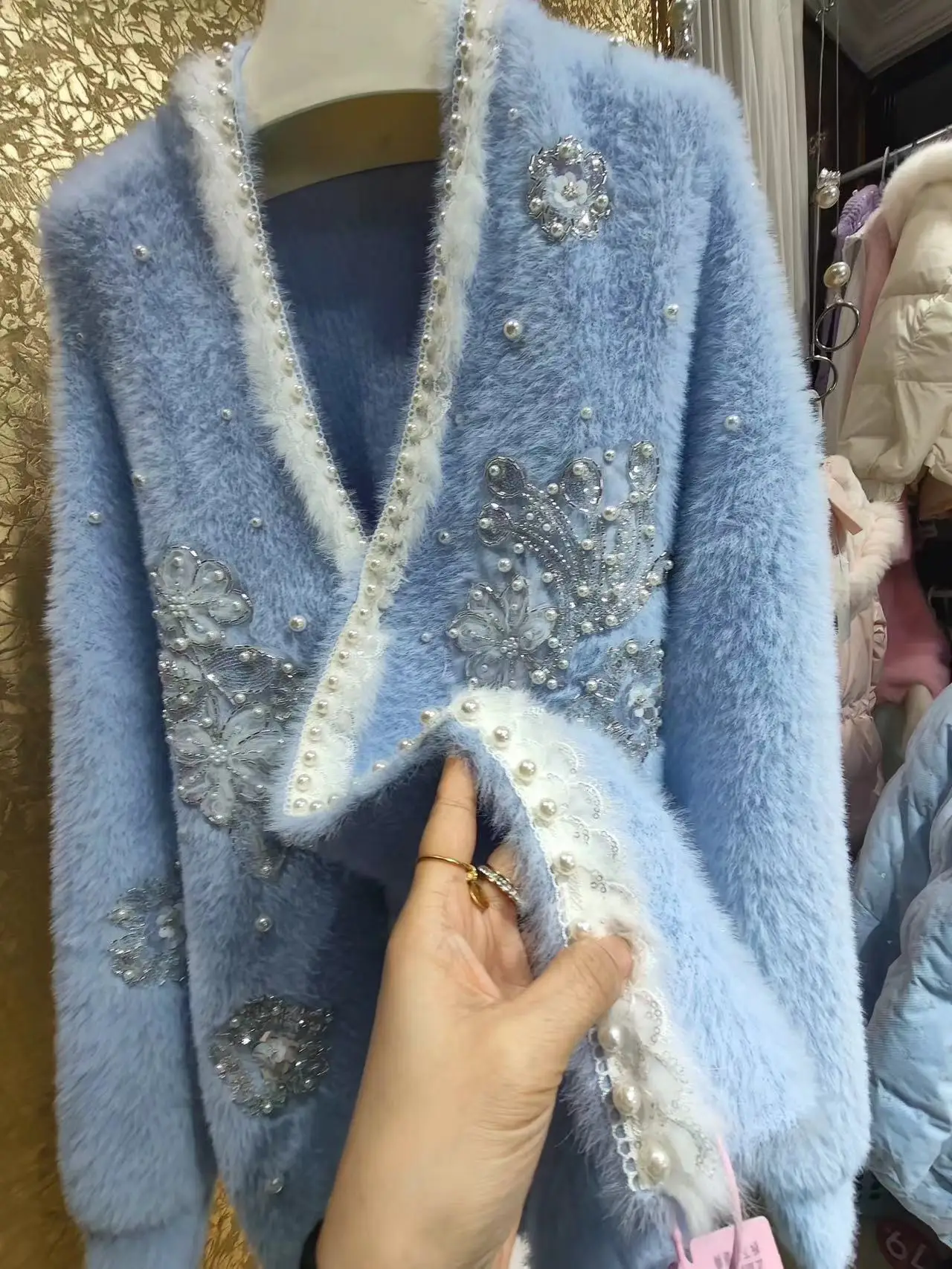 Luxury Blingbling Pearls Beaded Sequined Flowers Thick Faux Fur Sweater Cardigan For Women Winter Autumn Loose Knitwear Top Coat