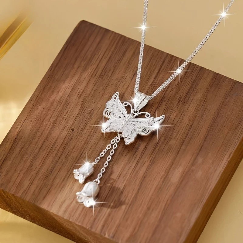 1pcs Elegant Silver Color Butterfly Flow Su Ling Orchid Pendant Necklace for Women Fashion Daily Wear Party Jewelry Gifts