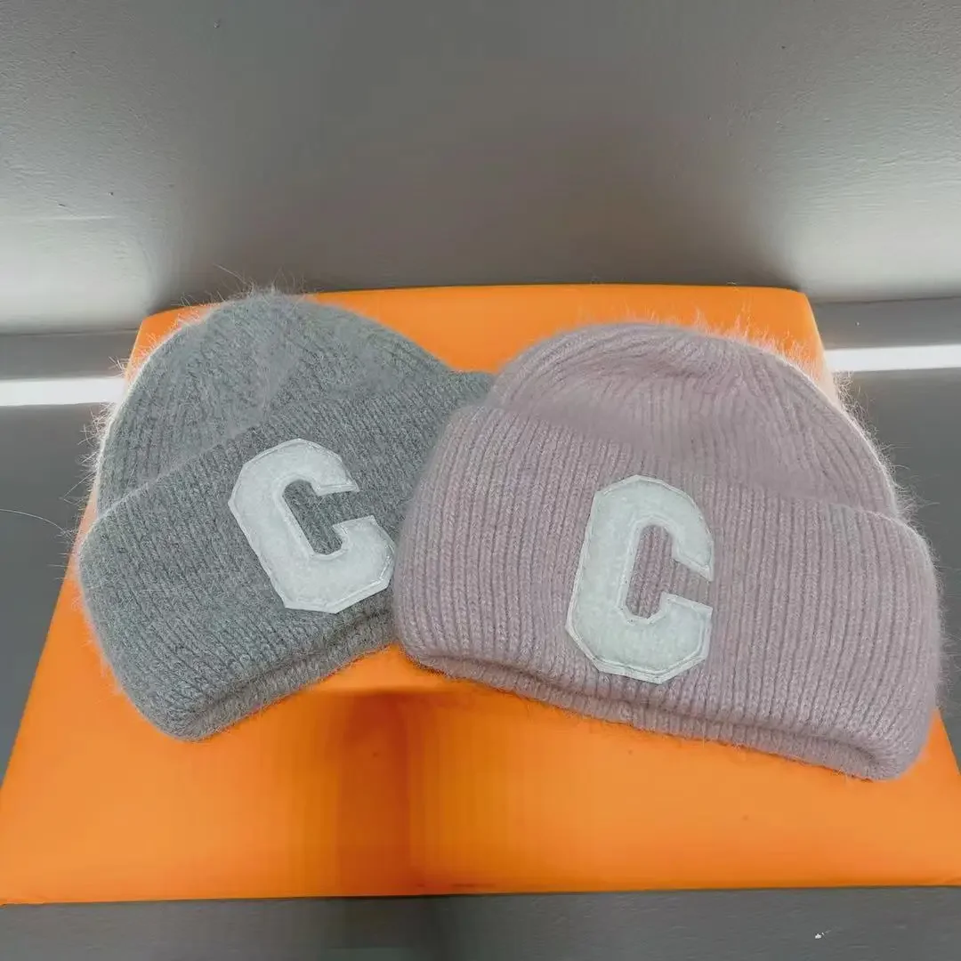 2023 neue Luxus Echt Kaninchen Fell Mützen Frauen Designer Brief C Winter Hut Mode Stricken Motorhaube Weichen, Flauschigen Warme Skullies Kappe – Detail 8