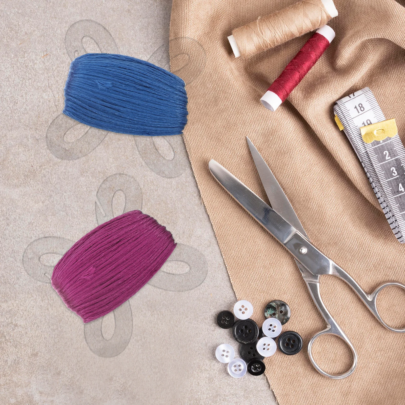 

5Pcs Clear Acrylic Yarn Bobbins Empty Thread Spools Compact Portable Bobbin Organizers for Sewing Knitting Weaving Craft Use