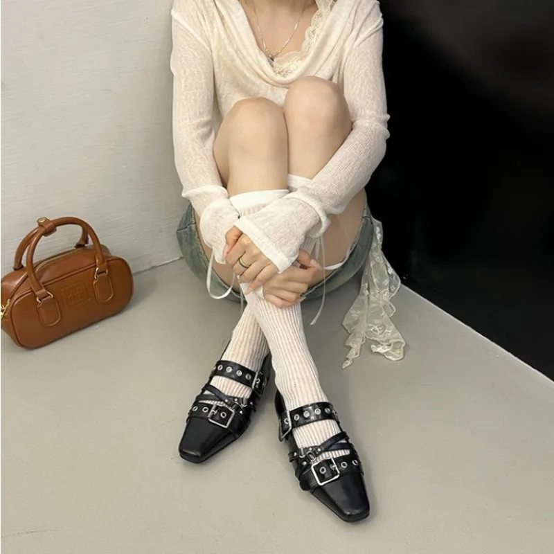 2026 Retro Schnallen-Jane-Schuhe mit spitzer Zehenpartie für Damen – flache Loafer mit niedrigem Absatz im lässigen und eleganten Stil – Detail 8