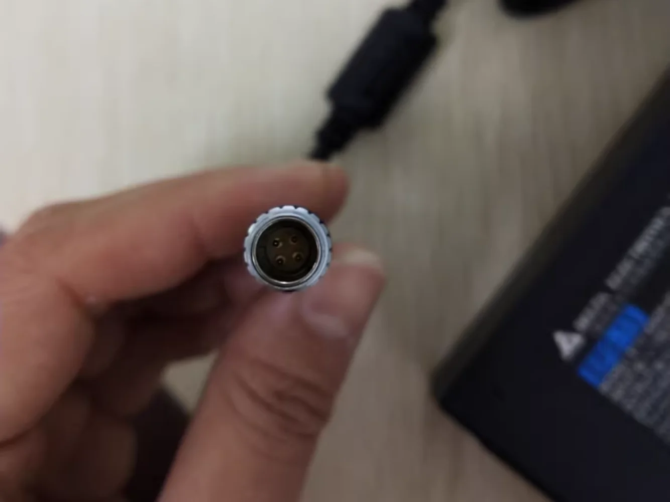 

GSR2700 GSR2700IS GSR2700ISX GPS зарядное устройство