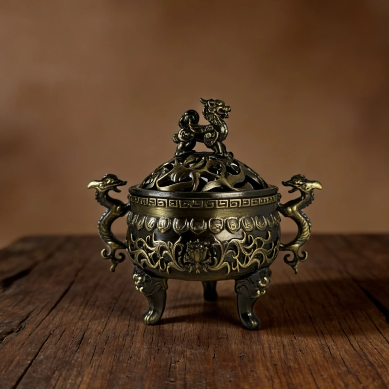 Large Three Legged Kirin Dragon Censer Antique Copper Finish Home Plate Incense Burner Creative Desktop Aroma Decor Ornament