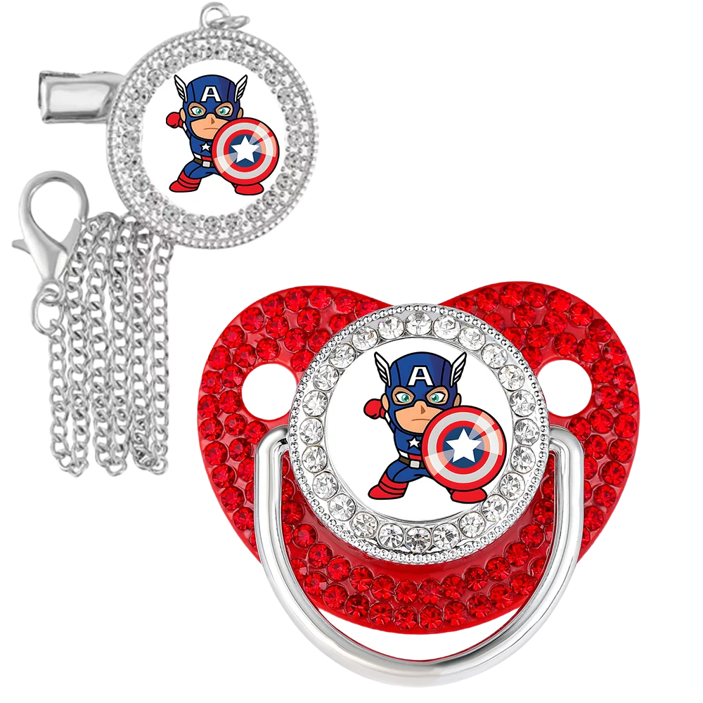 

Блестящая погремушка-прорезыватель с держателем и защитным колпачком от пыли, подходит для новорожденных, для успокоения настроения малыша и использования в качестве погремушки-прорезывателя.