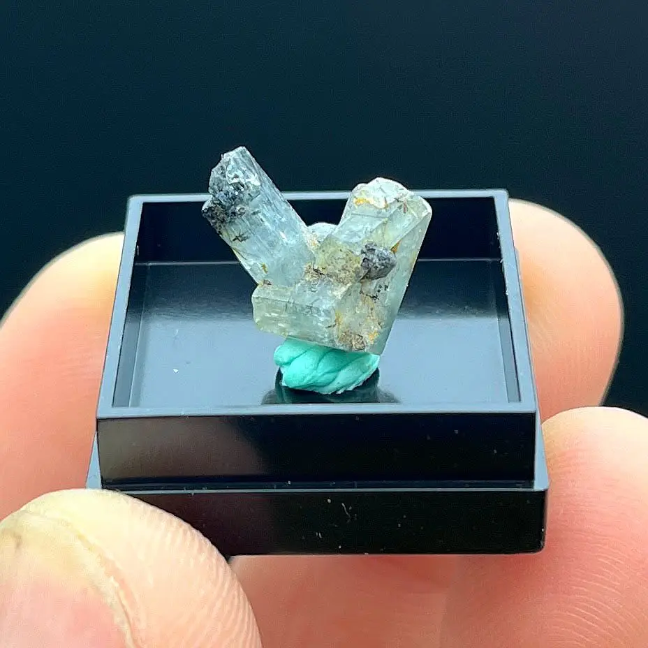 Natural Namibian aquamarine beryl and black tourmaline symbiotic raw stone healing crystal stone mineral specimen, box: 27mm