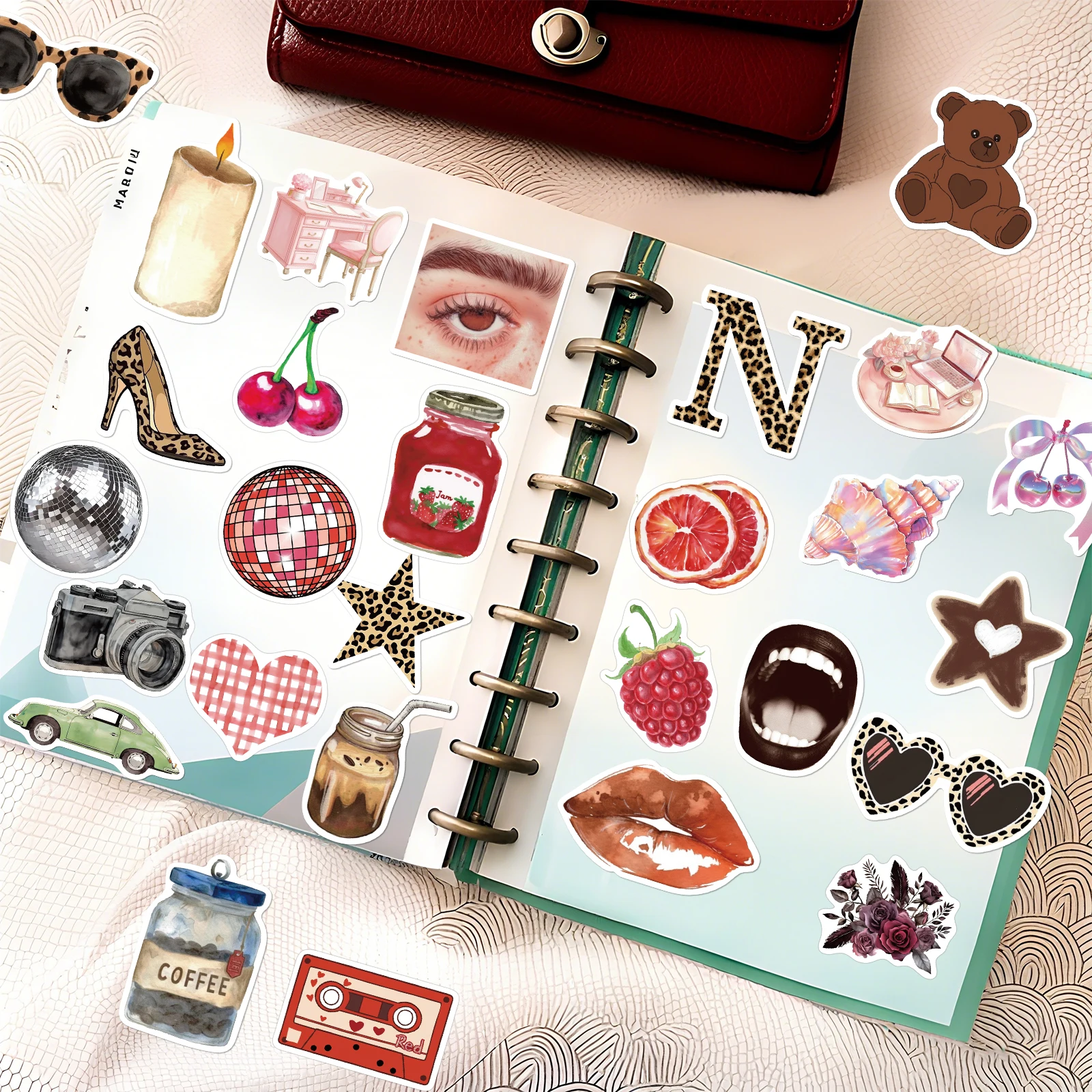 200PCS Y2K Angel Aesthetic Stickers Cute Cool Girl Cyber Trend Vinyl Waterproof Decals Laptop Phone Notebook Water Bottle Toys