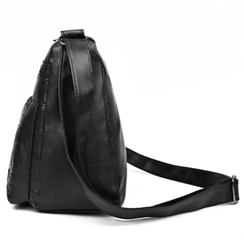 2024 New Lady Large-capacity Bag Slung Wild Soft Leather Handbag Waterproof One-shoulder Diagonal Back Grandma Knurling Bag