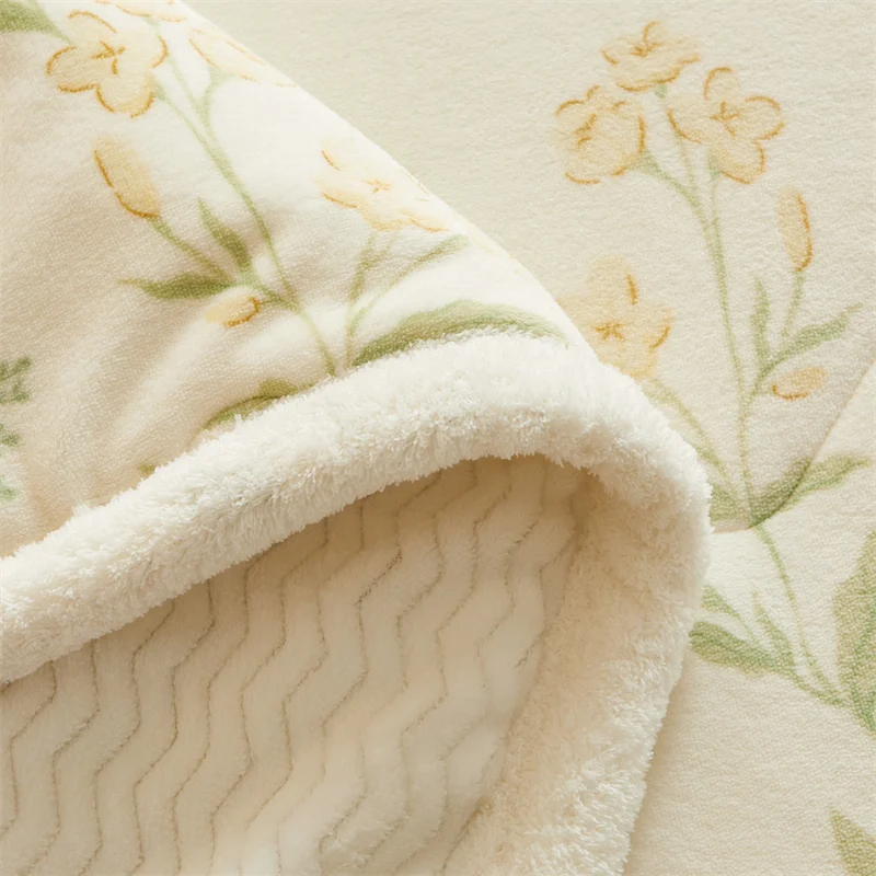 Botanical Floral Blanket for Recliner Bed, Extra Thick Warm 3 Layers Flannel Blanket for Winter Autumn, Soft Plush Throw Blanket