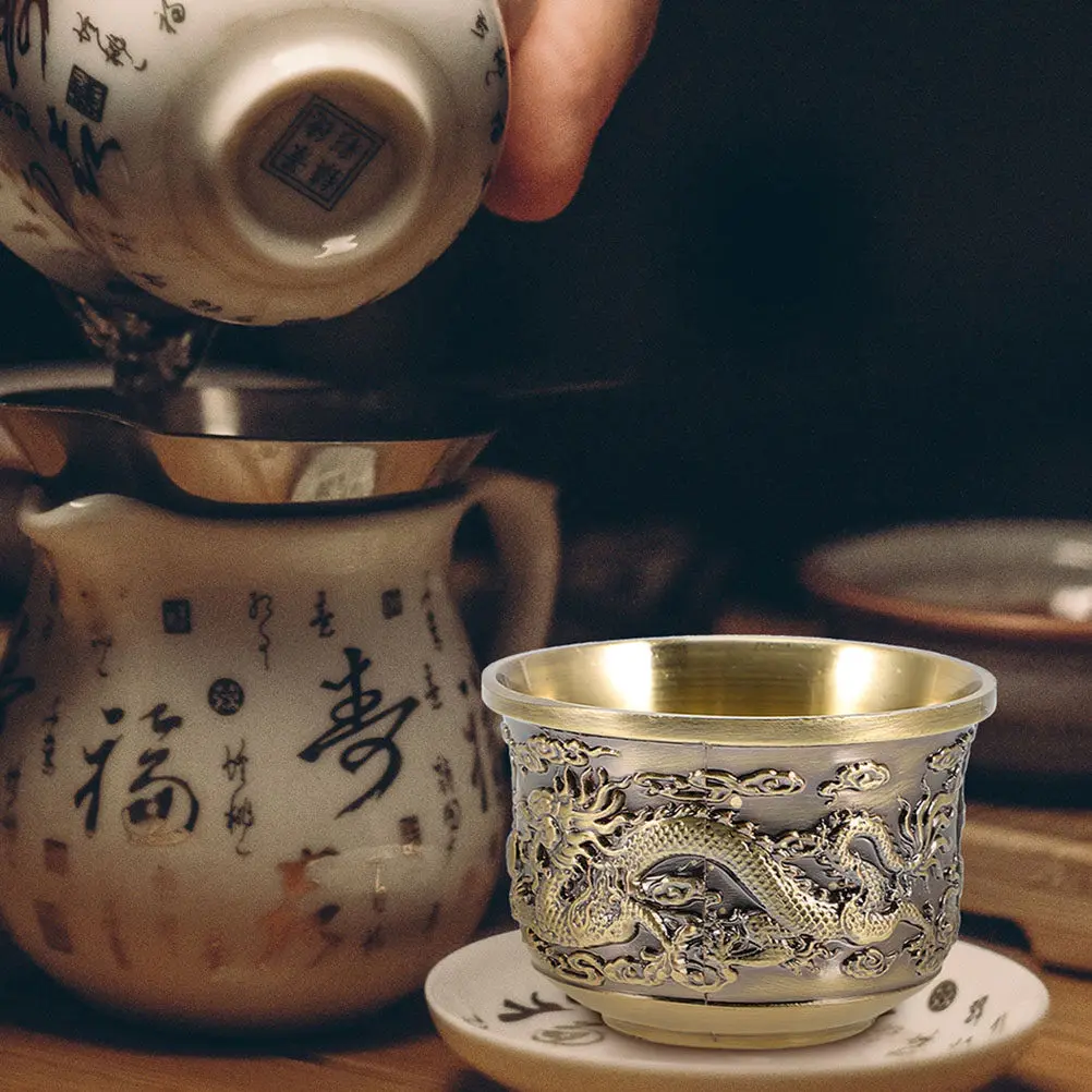 2Pcs Eye Catching Zinc Alloy Tea Cup Chinese Retro Dragon Phoenix Pattern Decorative Teacup for Kungfu Tea Home Bar Office Decor