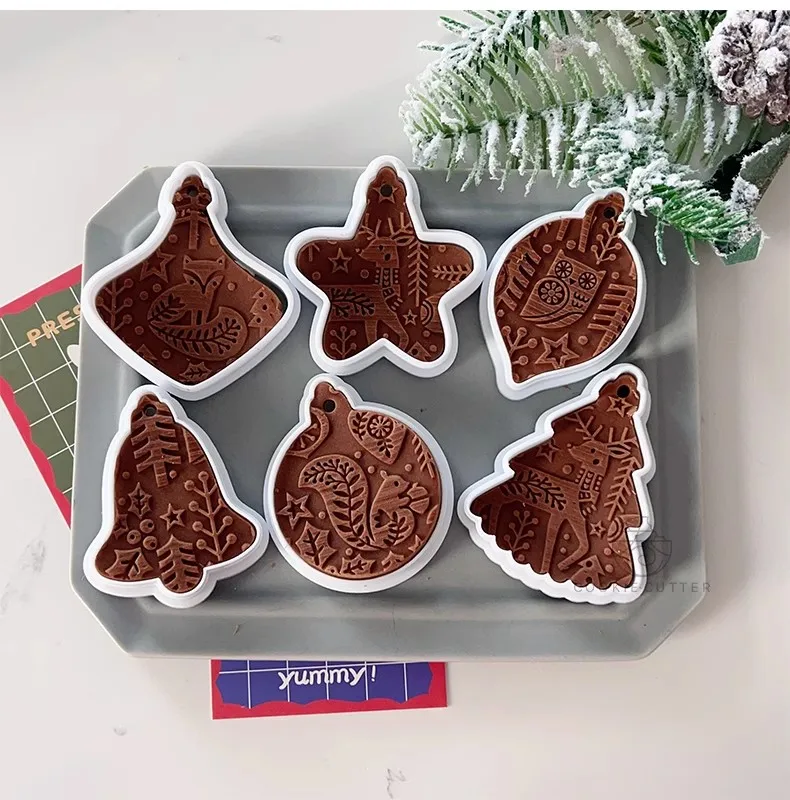 Christmas Hand Pressed Mold Round Star Xmas Tree Cookie Cutter Bell Square Biscuit Stamp Rolling Pin Cake Baking Accessories