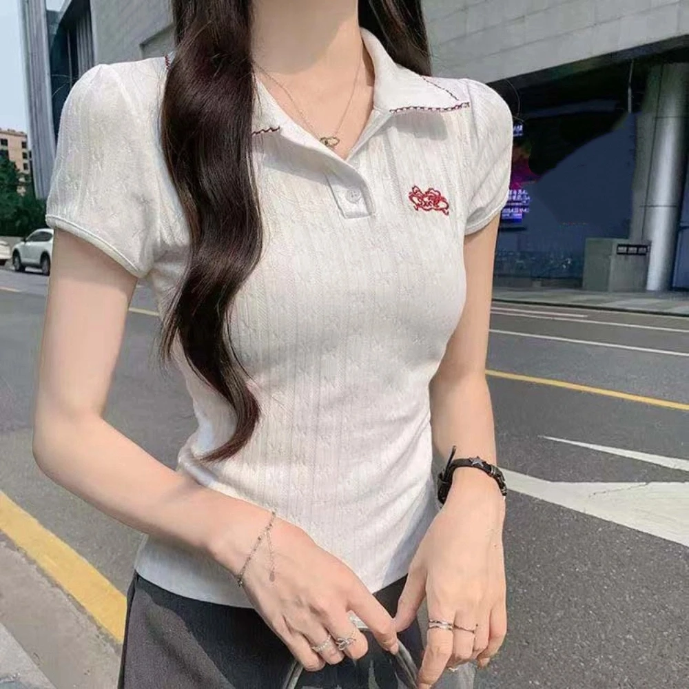 

Ins модная корейская футболка с вышивкой, уличная одежда, короткие трикотажные топы, пуловер с v-образным вырезом, укороченный топ Y2K для путешествий
