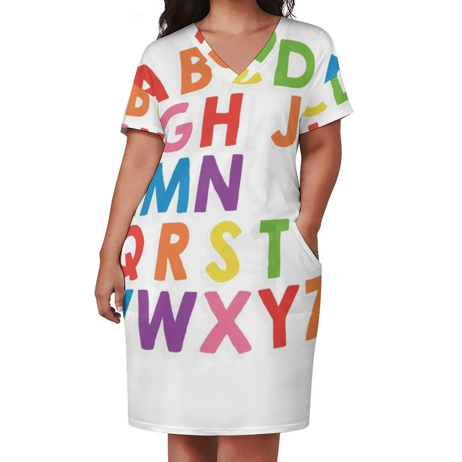 Je t'aime le t-shirt graphique Alphabet parfait pour les jardins d'enfants, les préscolaires et les enseignants! Robe ample à poches Robe longue