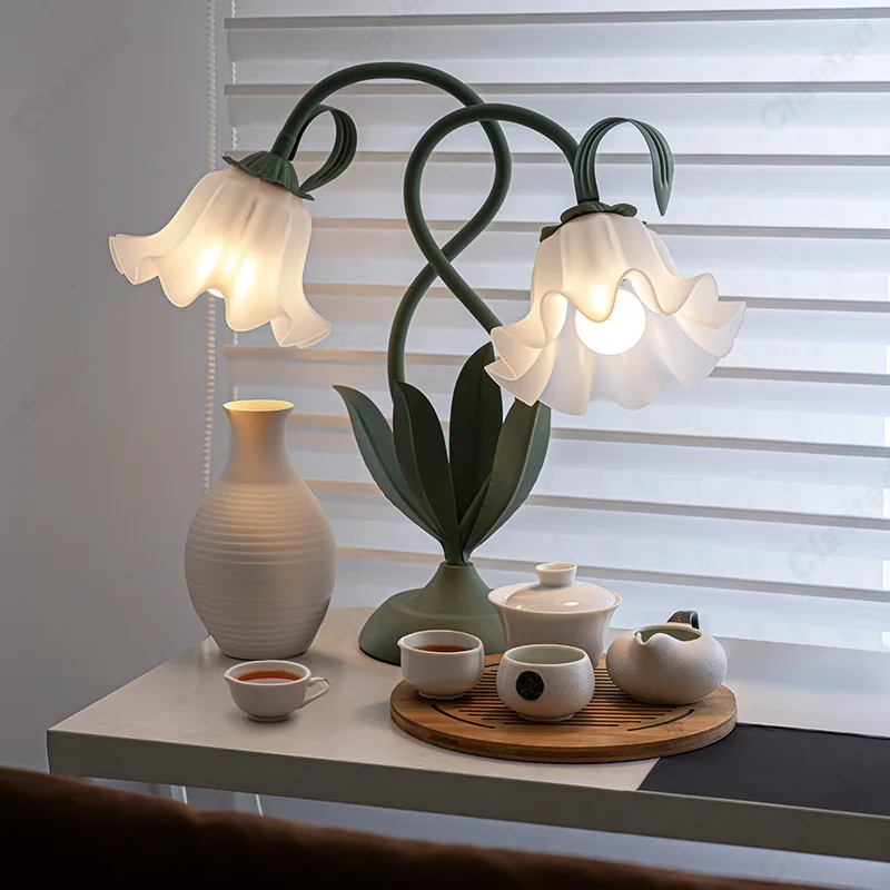 Creative New LED Adjustable Table  Lamp Living Room Study Bedroom Bedside Decorative Atmosphere Lighting