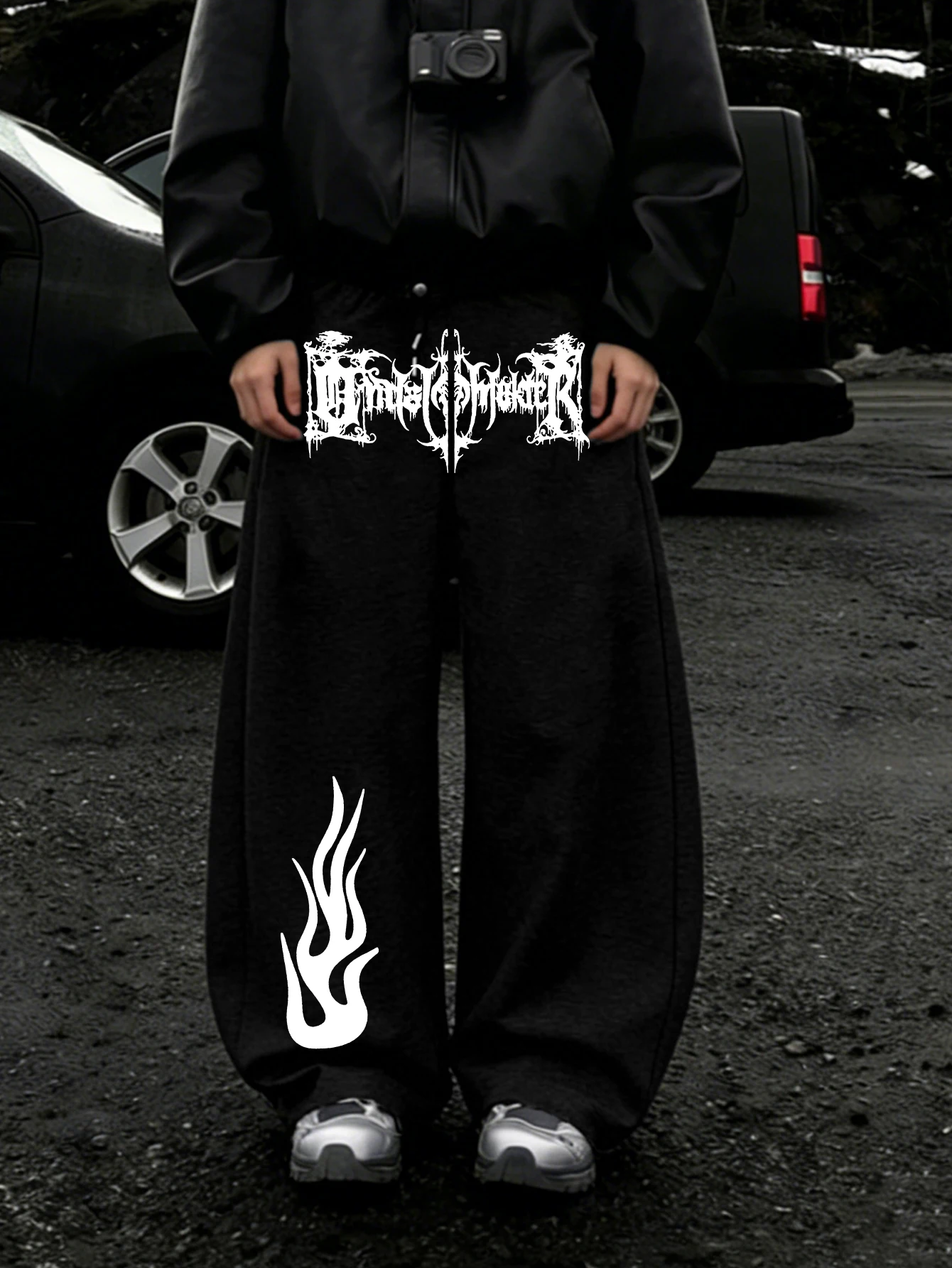 Men Y2K Dark Streetwear Sweatpants, Gothic Blackmetal Drip Font & Single Side Flame Graphic Drawstring Loose WideLegJogger Pants