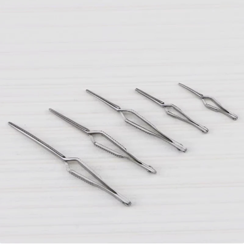 Arterial vascular clamp hemostatic device stainless steel closure device temporary blocking clamp venous crossover hemostatic cl