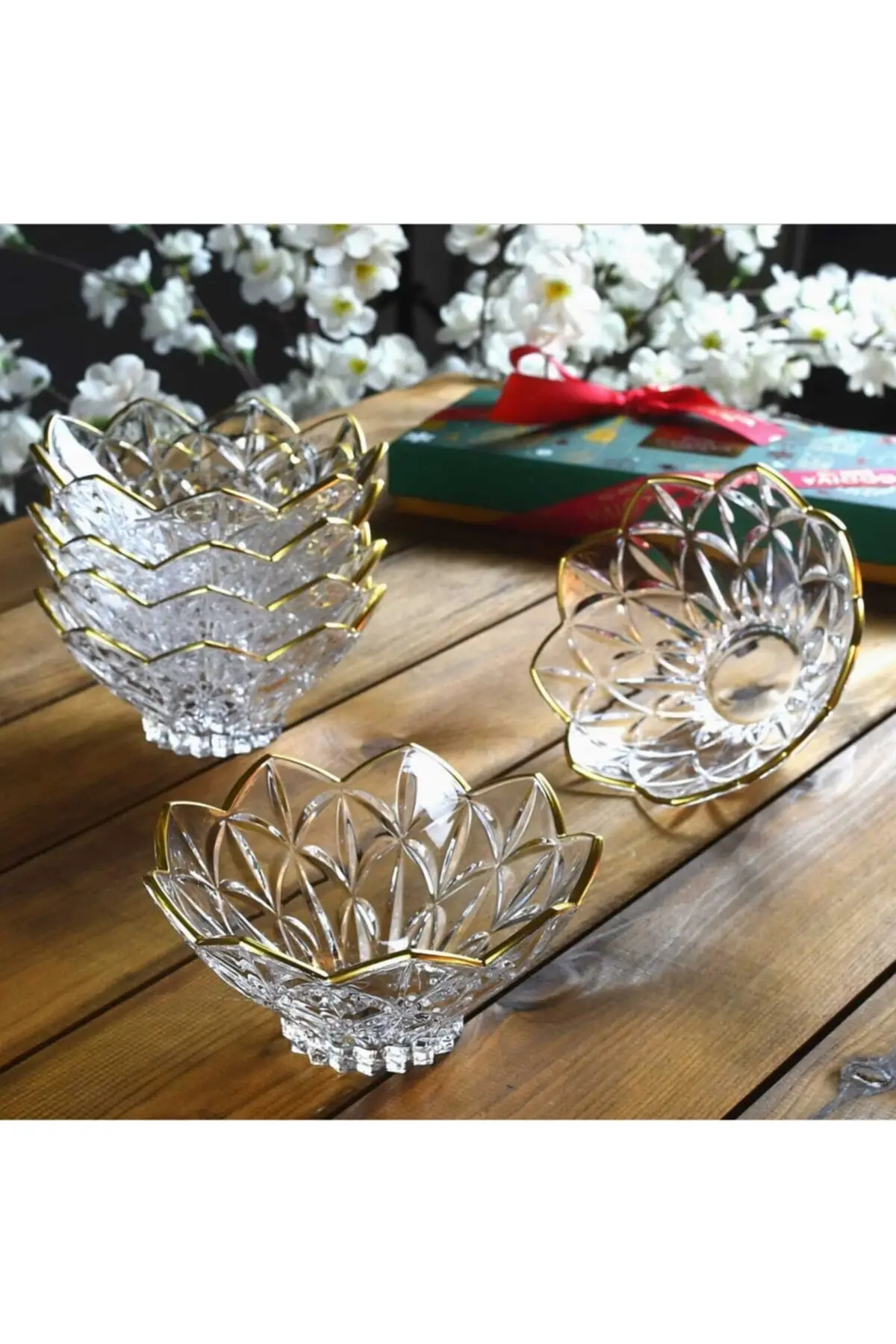 Art Glass Decorated-Gold Detailed 6 Pcs Bowl-Confectionary-Ductile-Ice Cream