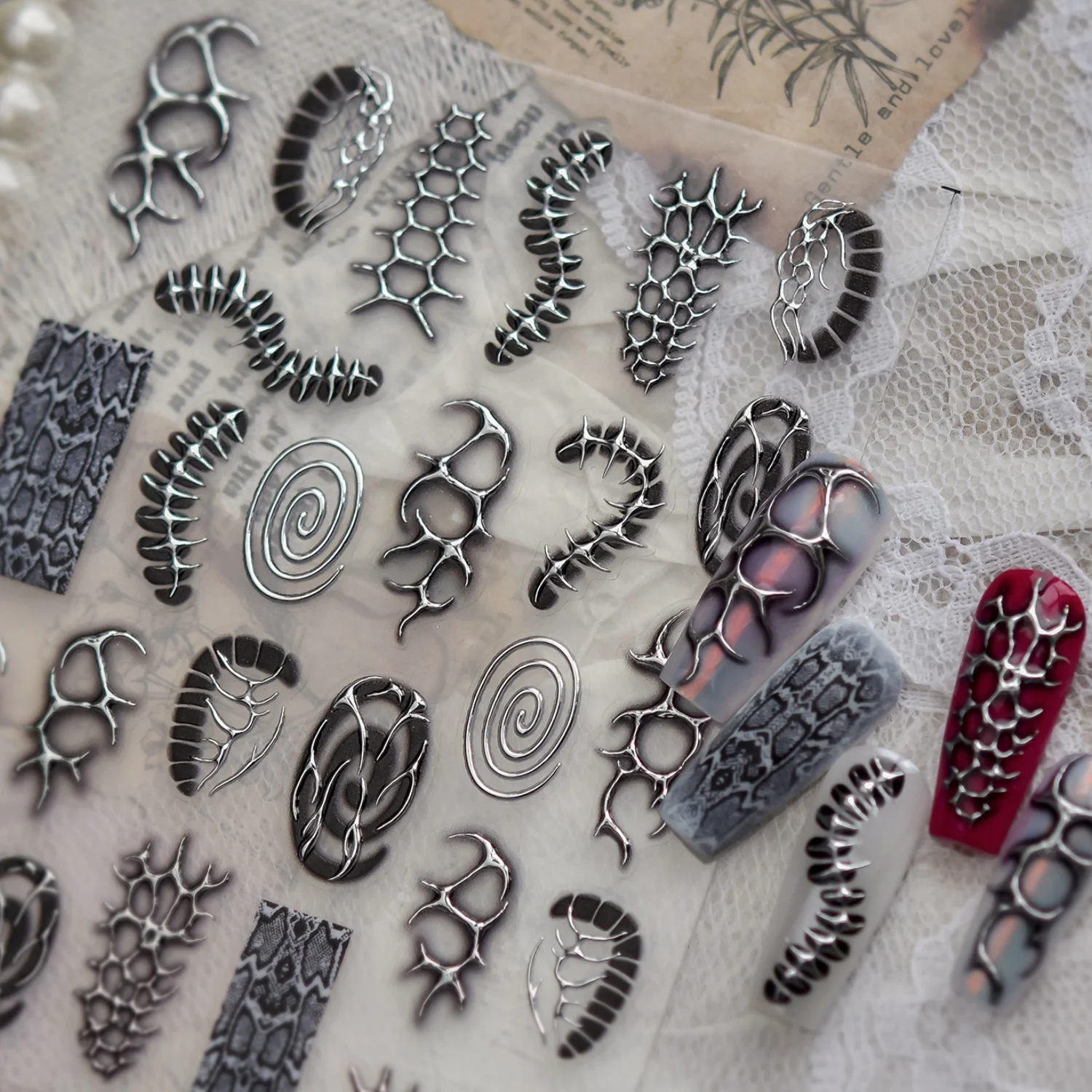 Pegatinas de Uñas 5D Góticas Oscuras con Patrón de Serpiente Metálica, Espinas, Contorno Plateado, Sombra Negra y Espiral, Calcomanías de Uñas Punk Cool para Manicura