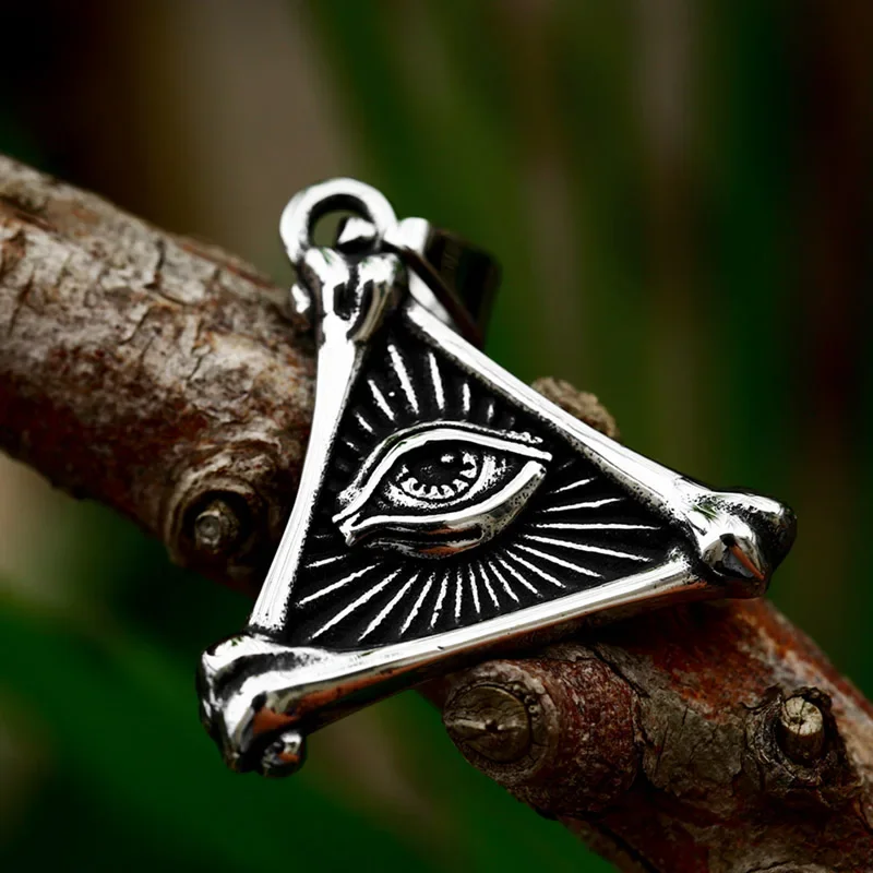 2024 New Design 316L Stainless Steel Egyptian Eye of Horus Pendant Wedjat Eye Pendant For Men Ethnic Jewelry Wholesale