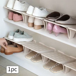 Portascarpe manico antiscivolo Design Sneakers doppio strato appendiabiti portaoggetti PP Home tacchi alti pantofole Organizer Shelf