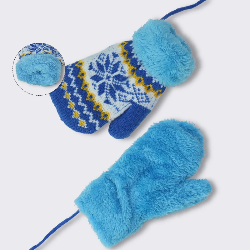 شتاء دافئ كامل إصبع سميكة للأطفال الرضع 3-6 سنوات من العمر غزل محبوك مع قفازات أصابع سميكة مخملية