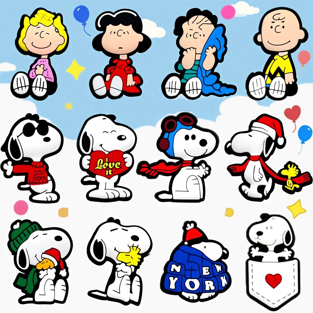 

MINISO 12pcs Whimsical Snoopy Cartoon Shoe Charms Decorative Accessories for PVC Clog Sandals Anime DIY Craft Accessorie