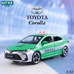 1:24 Toyota Corolla alta simulazione pressofuso in lega di metallo modello di auto Sound Light Pull Back Collection regali giocattolo per bambini A633